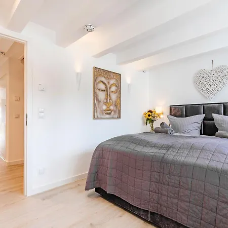 Prora - Kapitaenskajuete Appartement Binz