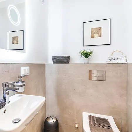 Prora - Kapitaenskajuete * Binz